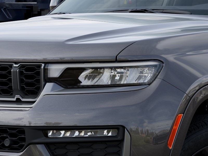 2026 Jeep Grand Cherokee Base