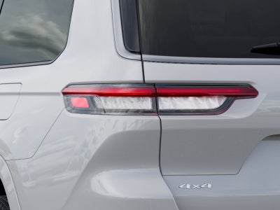 2026 Jeep Grand Cherokee Base