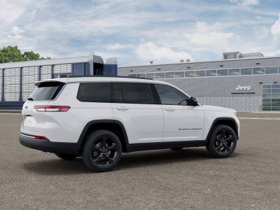 2027 Jeep Grand Cherokee Base