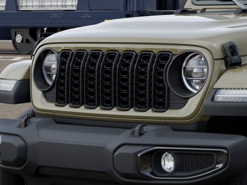 2026 Jeep Gladiator Base
