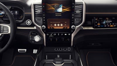 2027 RAM 1500 Base