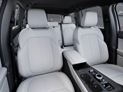 2026 Jeep Cherokee Base