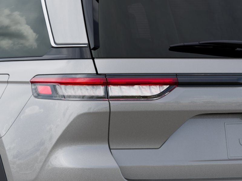 2026 Jeep Grand Cherokee Laredo X