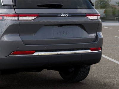 2027 Jeep Grand Cherokee Laredo