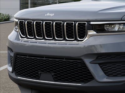 2027 Jeep Grand Cherokee Laredo X