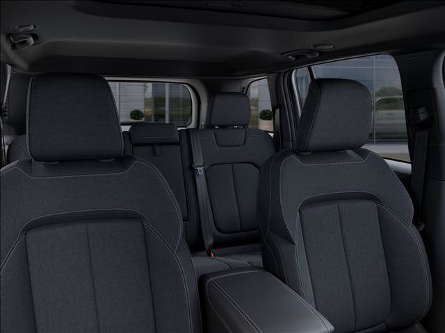2027 Jeep Grand Cherokee Laredo X