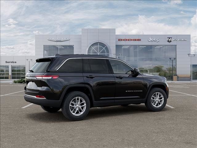 2026 Jeep Grand Cherokee Laredo X