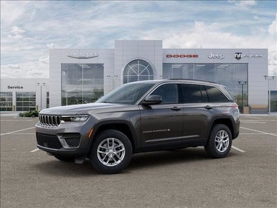 2026 Jeep Grand Cherokee Laredo