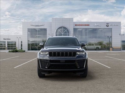 2026 Jeep Grand Cherokee Laredo Altitude