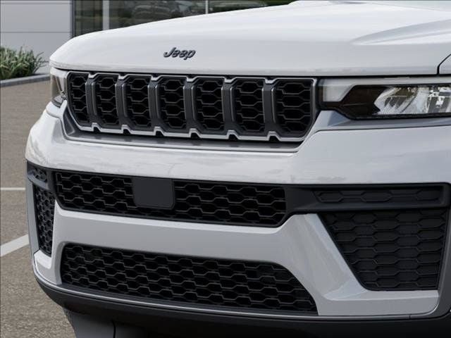 2026 Jeep Grand Cherokee Altitude