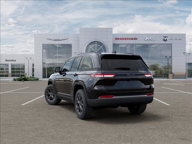 2027 Jeep Grand Cherokee Altitude