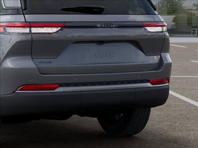2027 Jeep Grand Cherokee Altitude