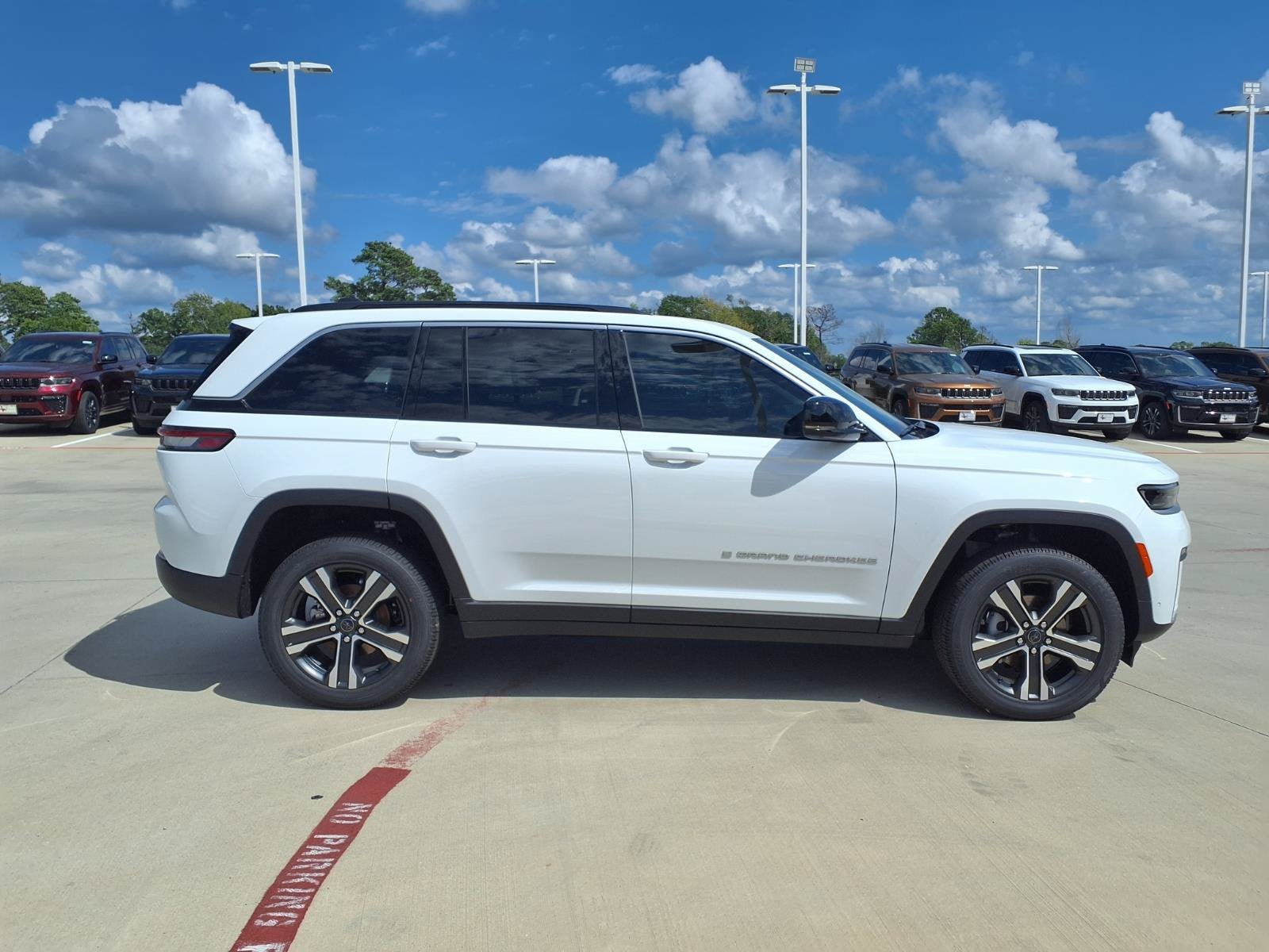 2027 Jeep Grand Cherokee Limited