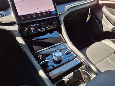 2025 Jeep Grand Cherokee Overland