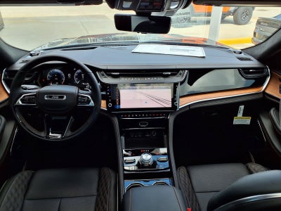 2027 Jeep Grand Cherokee Summit