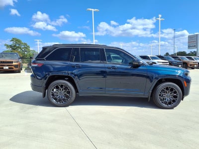 2027 Jeep Grand Cherokee Summit