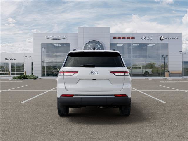 2027 Jeep Grand Cherokee L Laredo