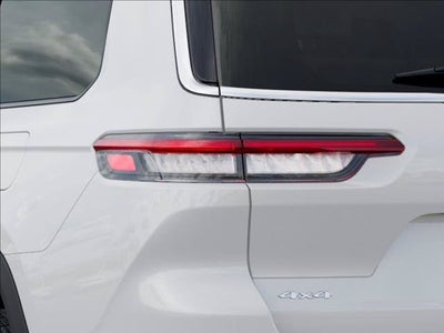 2027 Jeep Grand Cherokee L Laredo