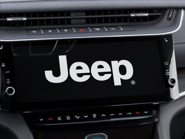 2027 Jeep Grand Cherokee L Laredo Altitude