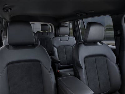 2027 Jeep Grand Cherokee L Laredo Altitude