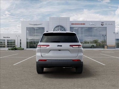 2026 Jeep Grand Cherokee L Laredo Altitude