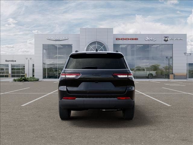 2026 Jeep Grand Cherokee L Laredo