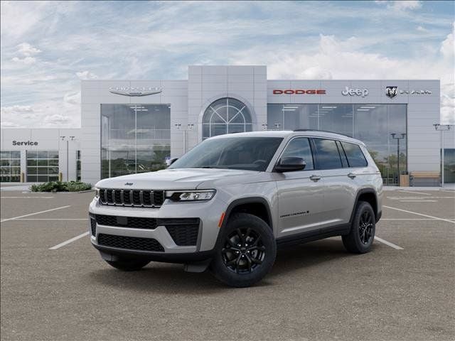 2026 Jeep Grand Cherokee L Laredo Altitude