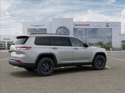2026 Jeep Grand Cherokee L Laredo Altitude