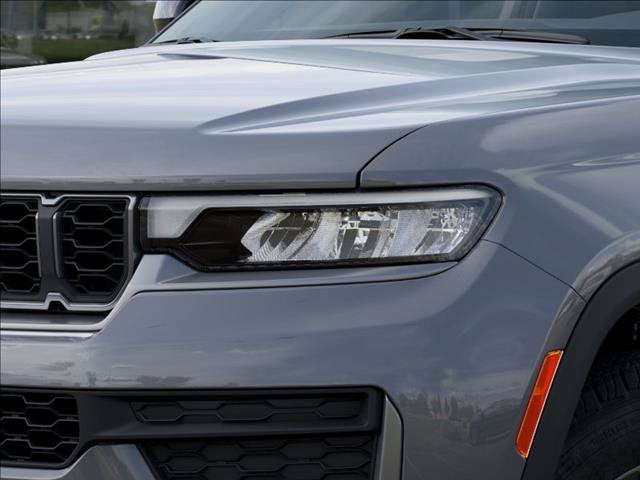 2027 Jeep Grand Cherokee L Laredo Altitude