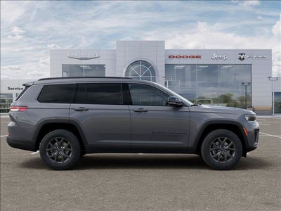 2027 Jeep Grand Cherokee L Laredo Altitude
