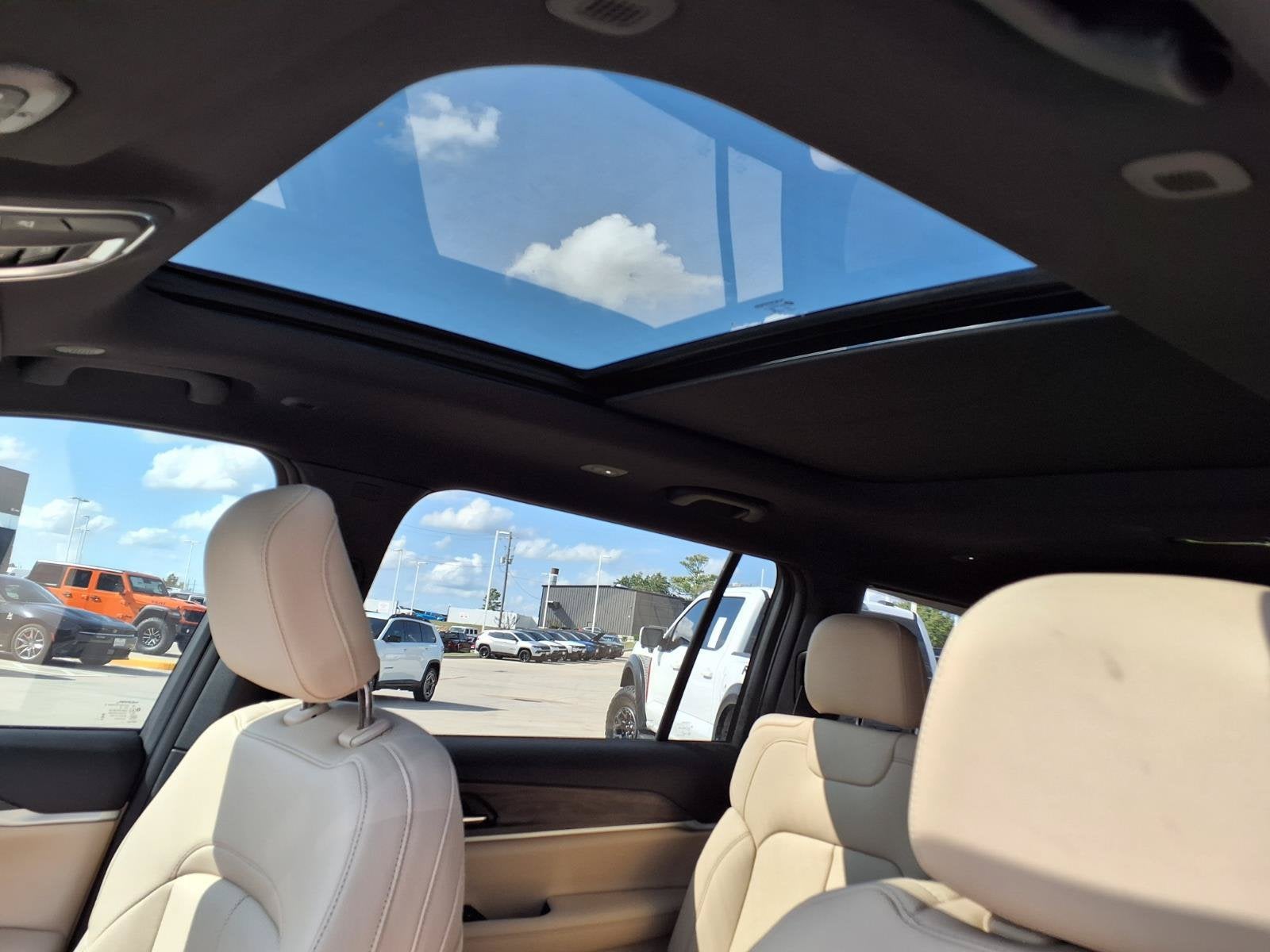 2027 Jeep Grand Cherokee L Limited