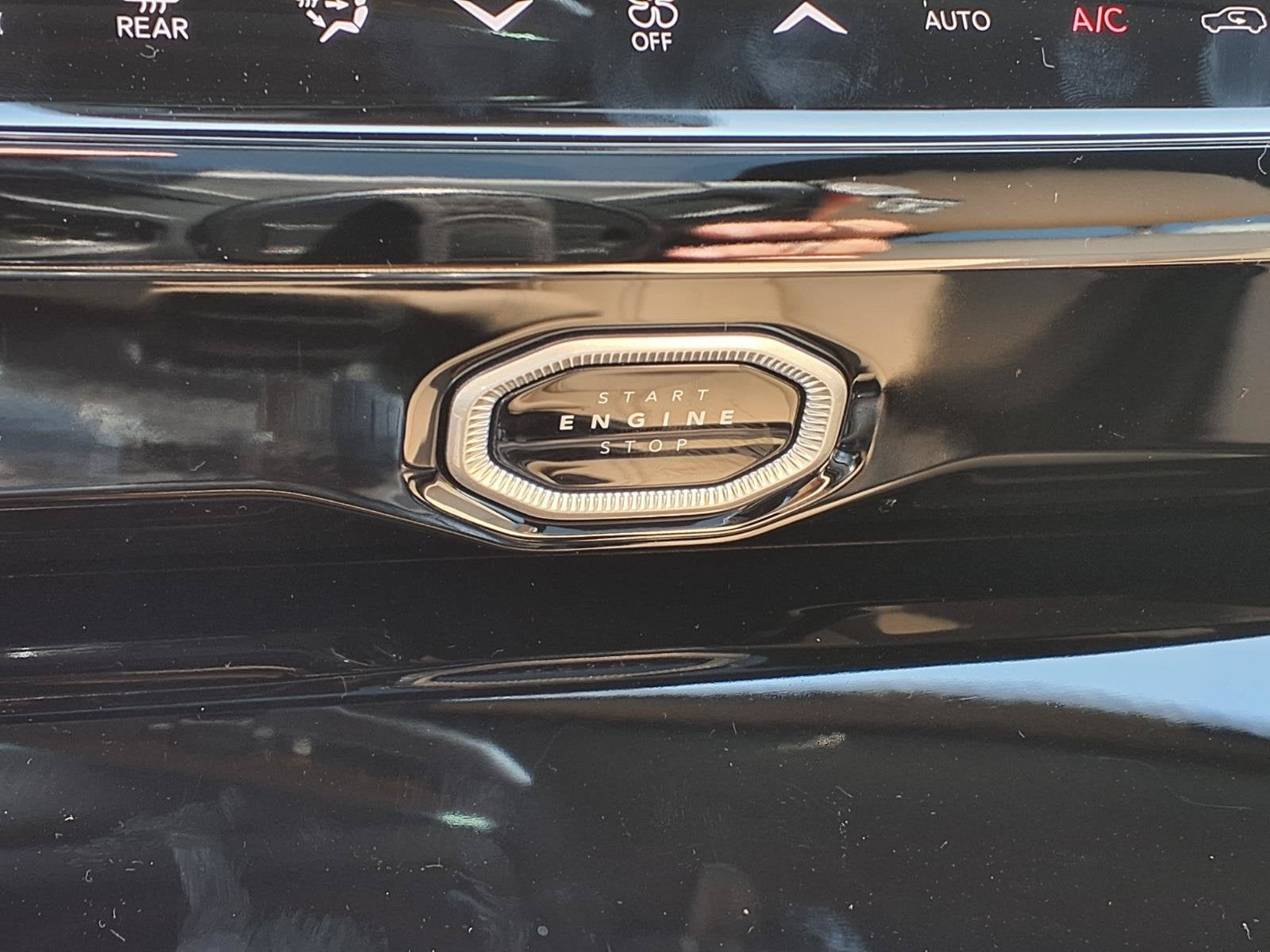 2027 Jeep Grand Cherokee L Limited
