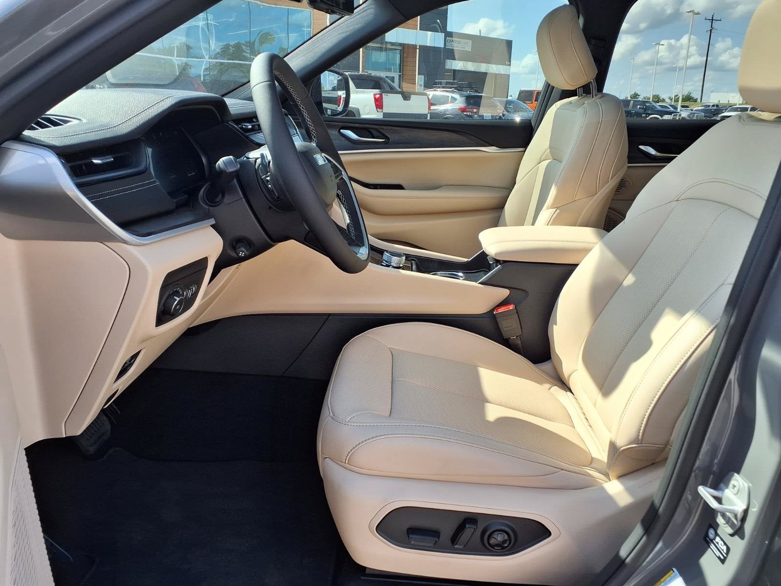 2027 Jeep Grand Cherokee L Limited