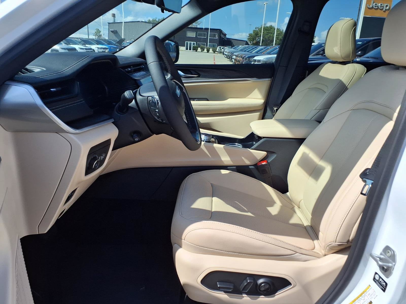 2027 Jeep Grand Cherokee L Limited