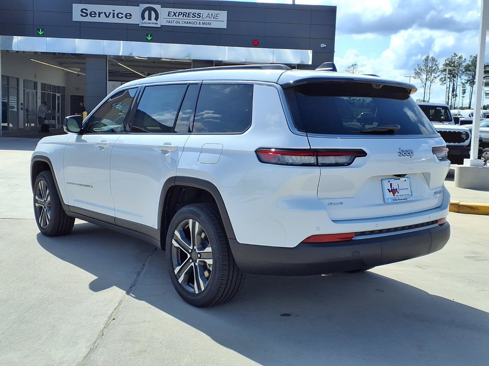 2027 Jeep Grand Cherokee L Limited