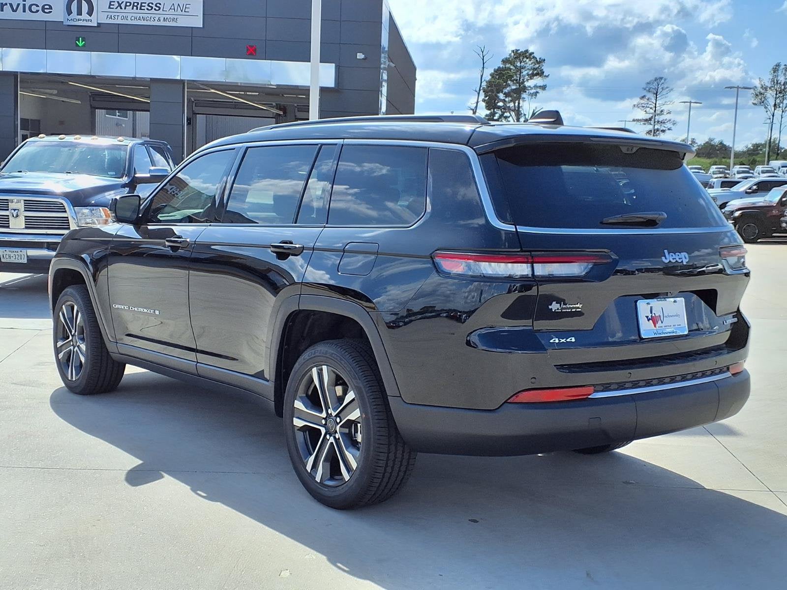 2027 Jeep Grand Cherokee L Limited