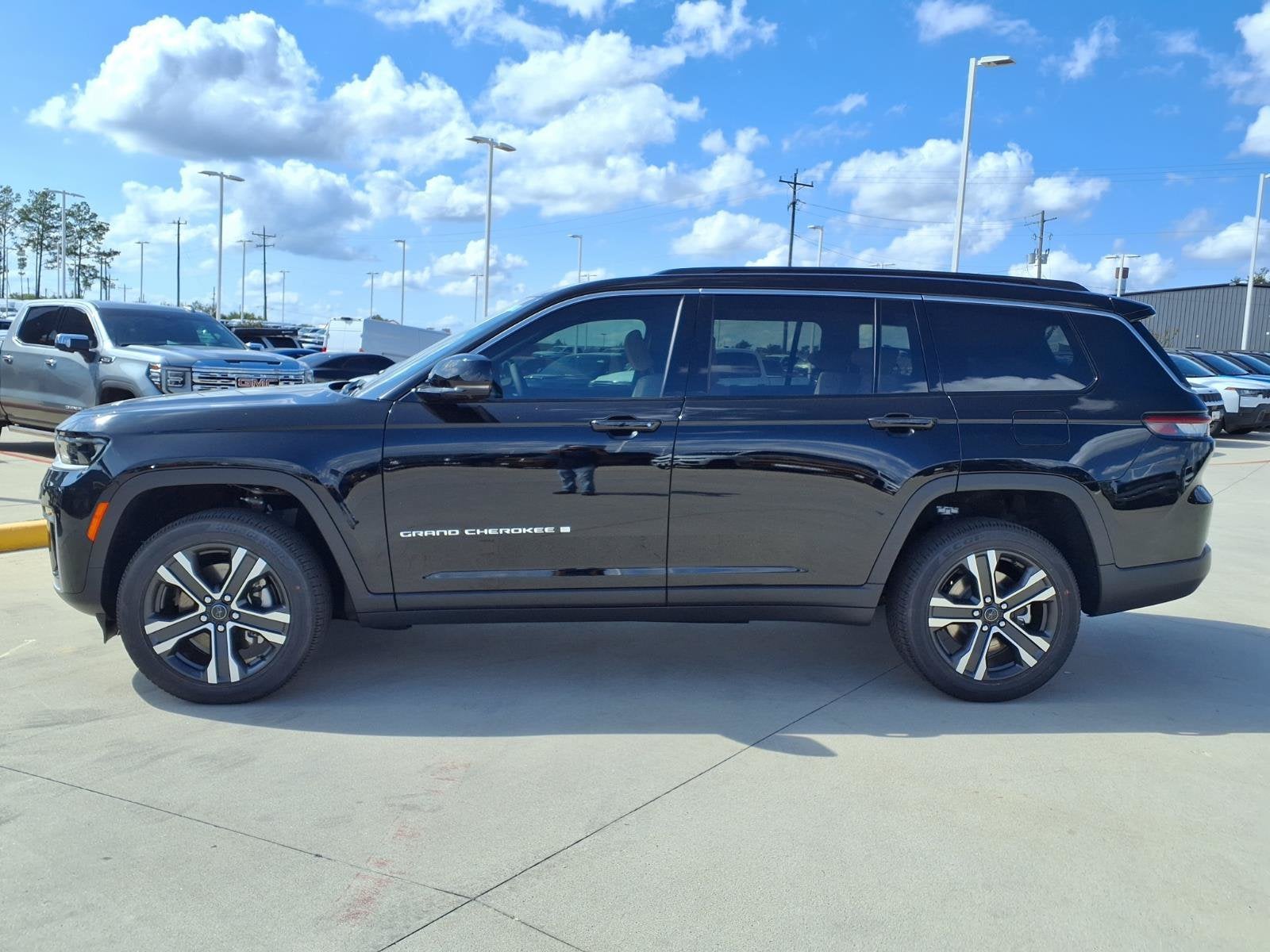 2027 Jeep Grand Cherokee L Limited