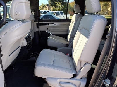 2025 Jeep Wagoneer L Series II