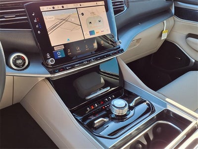 2025 Jeep Wagoneer L Series II