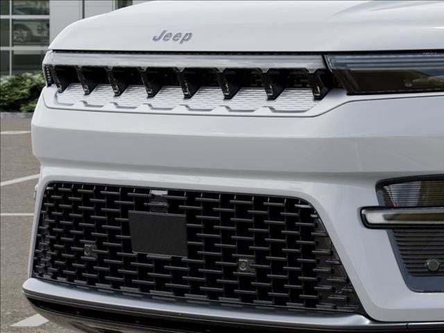 2026 Jeep Grand Wagoneer 4x2