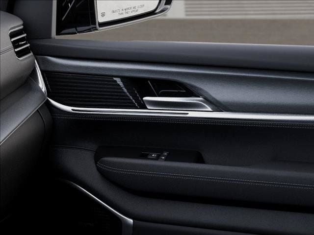 2026 Jeep Grand Wagoneer 4x2