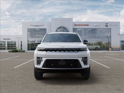 2026 Jeep Grand Wagoneer 4x2