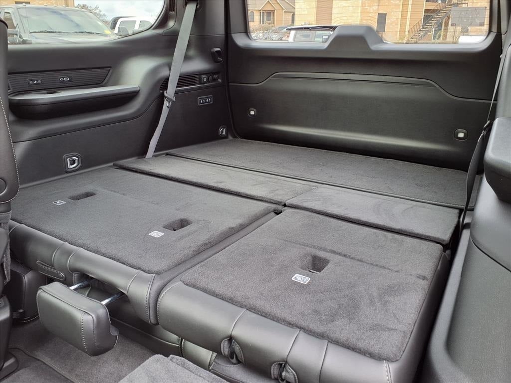 2026 Jeep Grand Wagoneer Base