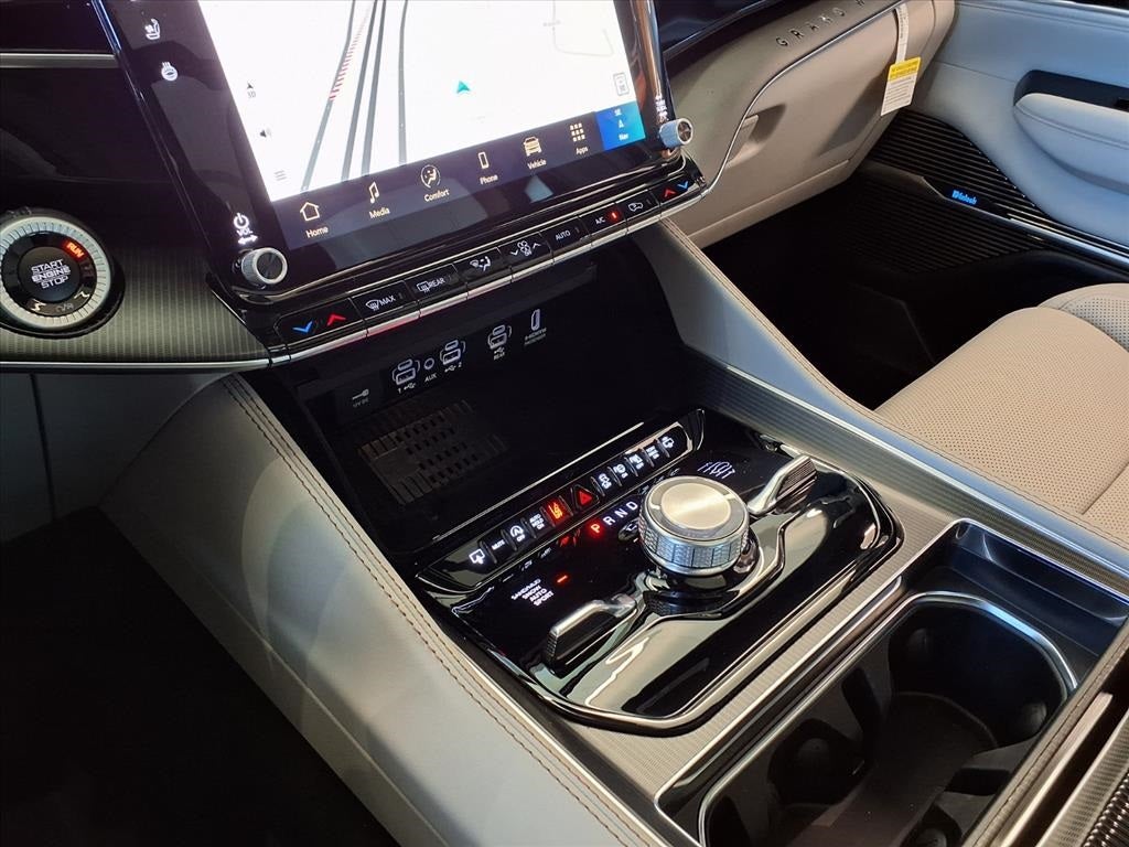 2026 Jeep Grand Wagoneer Summit Obsidian