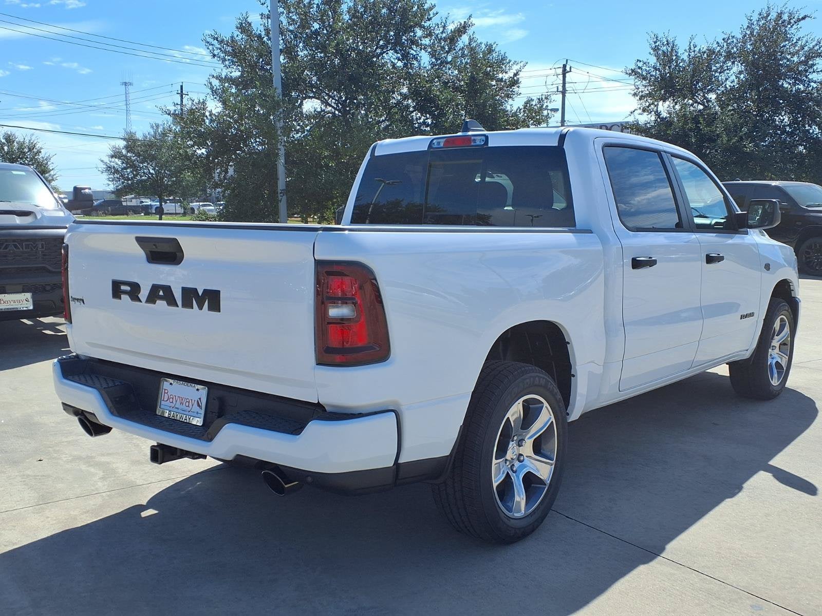 2027 RAM 1500 Express