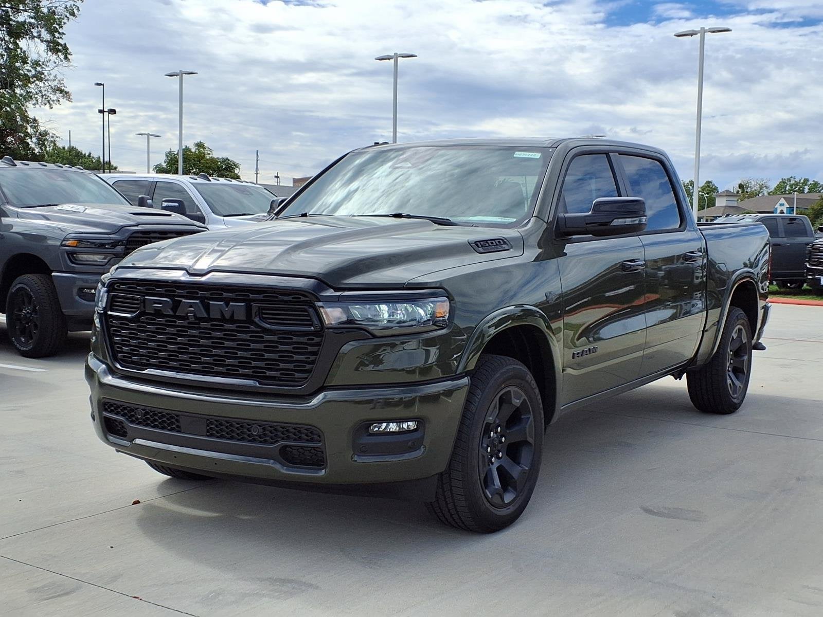 2027 RAM 1500 Big Horn/Lone Star