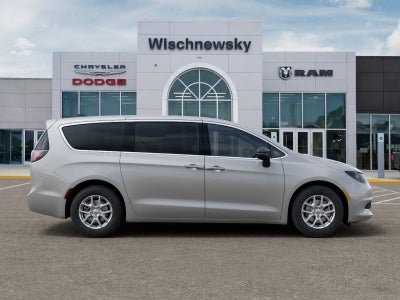 2026 Chrysler Voyager LX