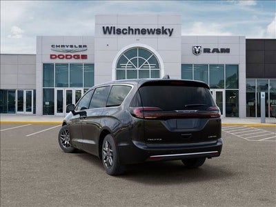 2027 Chrysler Pacifica Limited