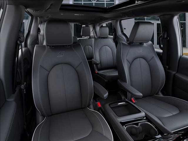 2027 Chrysler Pacifica Limited