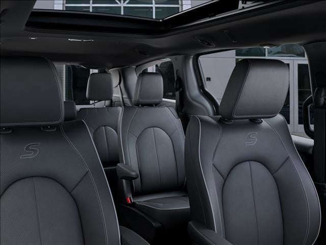 2027 Chrysler Pacifica Limited
